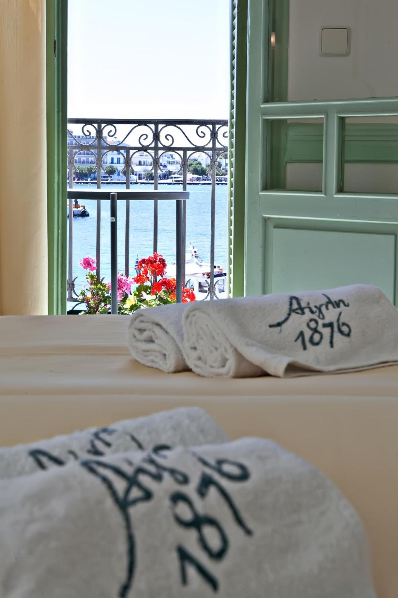 Hotel Aegli 1876 Tínos Exteriér fotografie